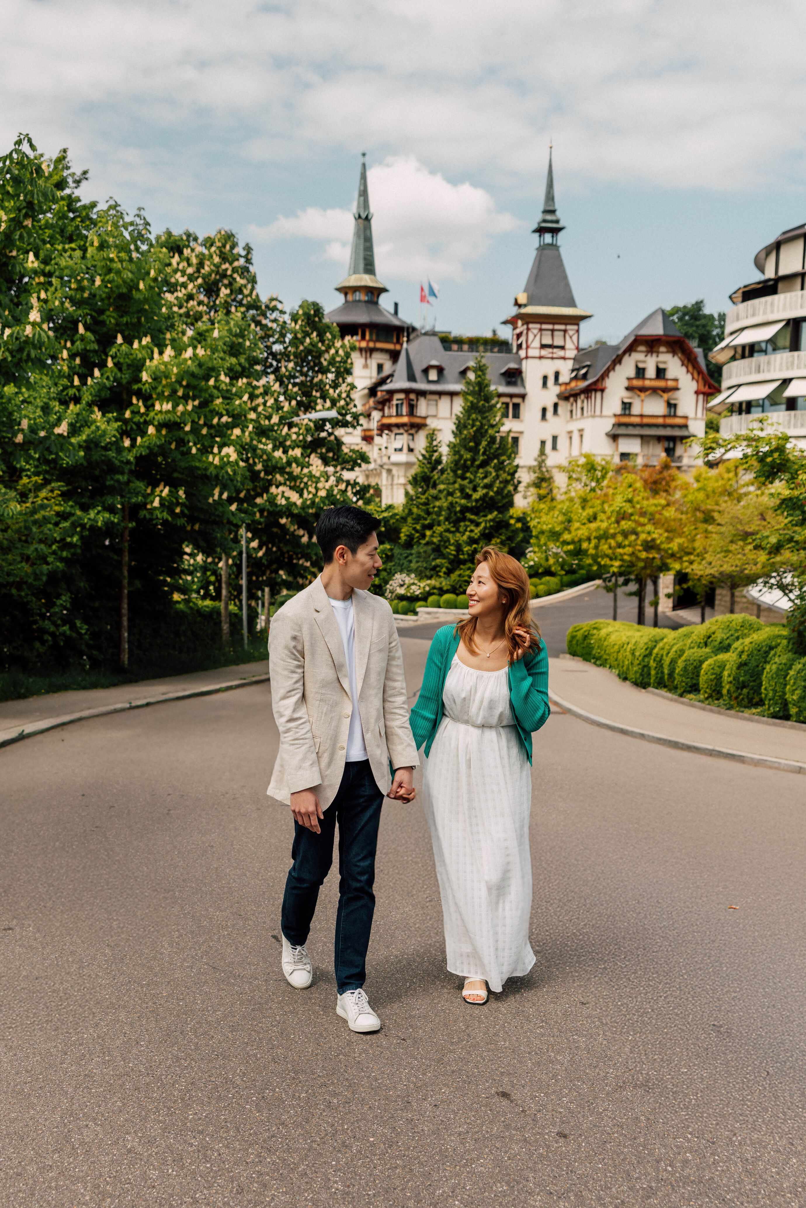 Hochzeitsfotograf Zürich Überraschungsverlobung vor dem Dolder Grand